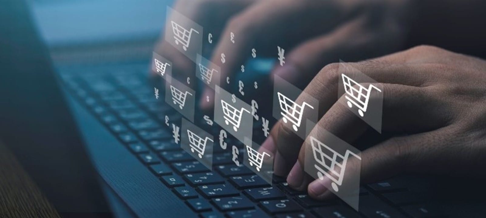 Digitaler Vertrieb; Hände auf einer Tastatur