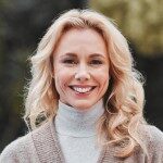 E-Commerce Manager - Referenz Blonde Frau